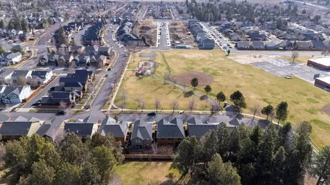 20434 Jacklight Lane Bend OR 97702
