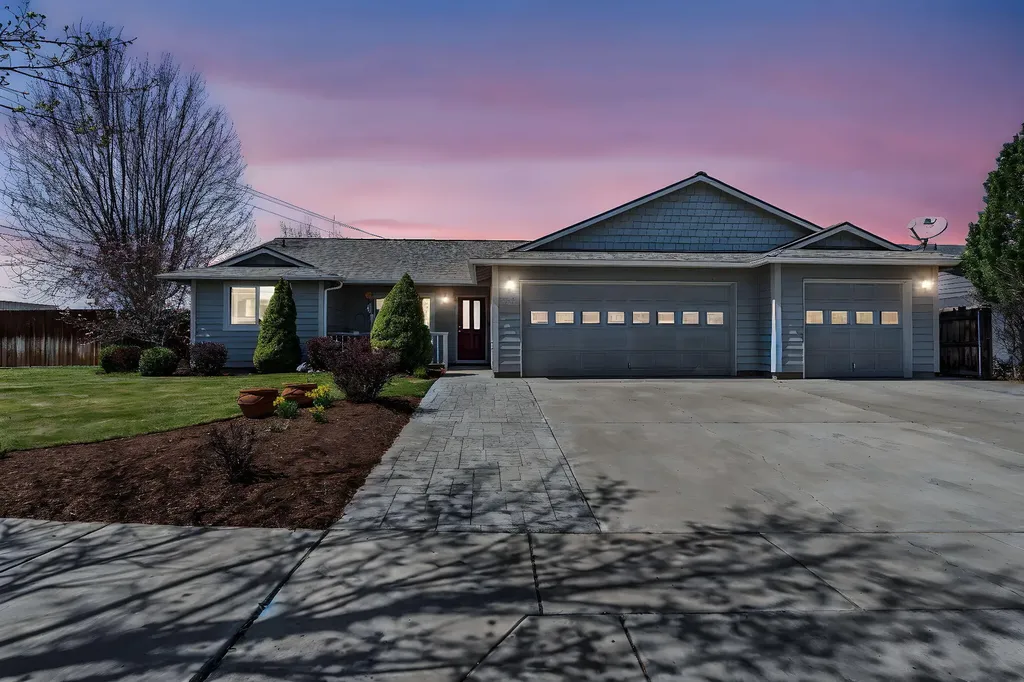 2051 NE Elk Street Prineville OR 97754