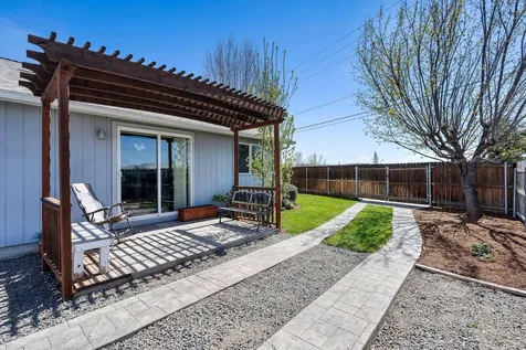 2051 NE Elk Street Prineville OR 97754