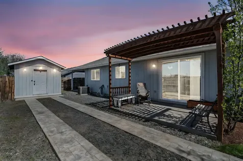 2051 NE Elk Street Prineville OR 97754