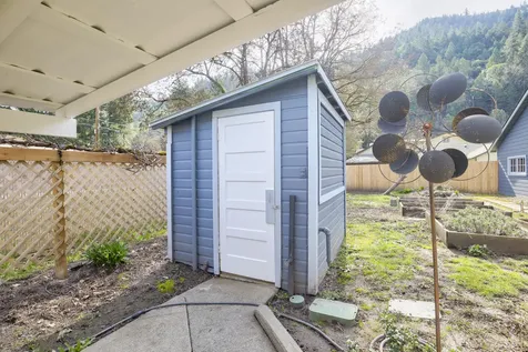 8288 Rogue River Highway Grants Pass OR 97527