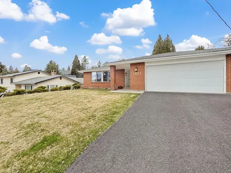 1851 Park Avenue Klamath Falls OR 97601