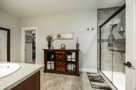 206 Cambridge Terrace Eagle Point OR 97524