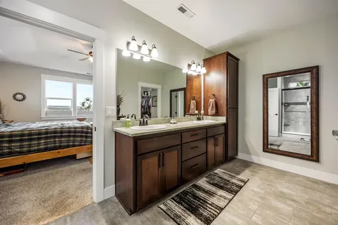 206 Cambridge Terrace Eagle Point OR 97524