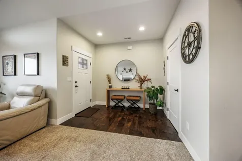 206 Cambridge Terrace Eagle Point OR 97524