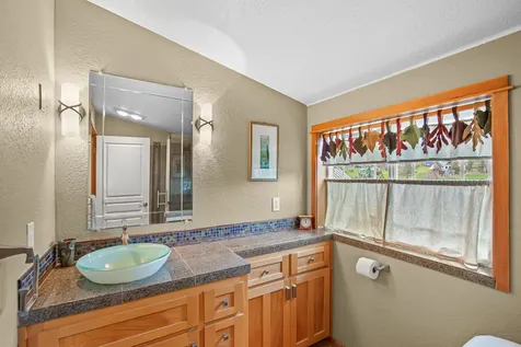 8683 Wagner Creek Road Talent OR 97540