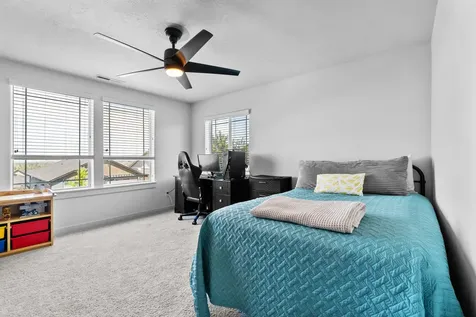 4412 SW Umatilla Avenue Redmond OR 97756
