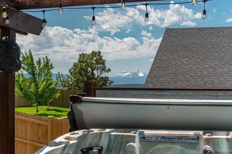 4412 SW Umatilla Avenue Redmond OR 97756