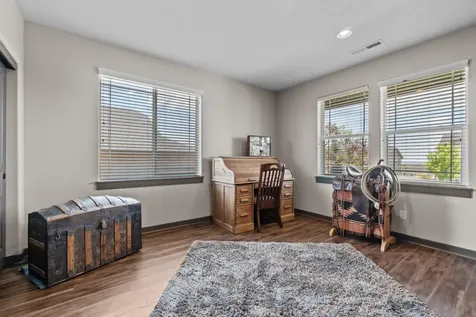 4412 SW Umatilla Avenue Redmond OR 97756