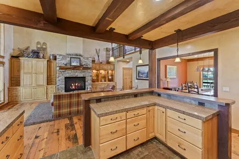 61939 Dobbin Road Bend OR 97702
