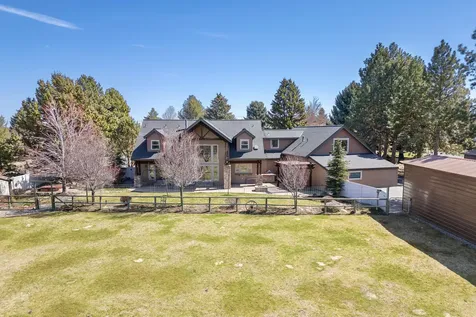 61939 Dobbin Road Bend OR 97702