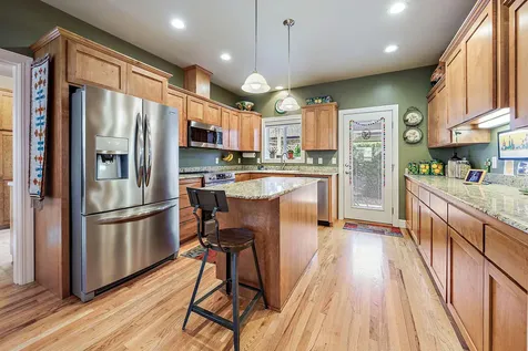 781 Silver Creek Drive Central Point OR 97502