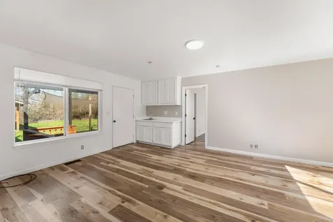 1881 Regina Way Grants Pass OR 97527