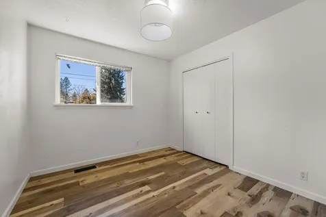 1881 Regina Way Grants Pass OR 97527