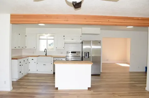1881 Regina Way Grants Pass OR 97527