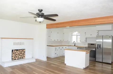 1881 Regina Way Grants Pass OR 97527