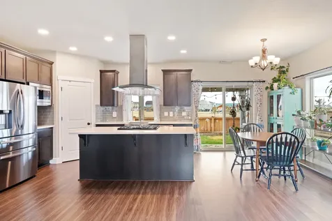 2869 NW 23rd Street Redmond OR 97756