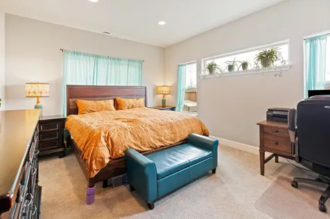 2869 NW 23rd Street Redmond OR 97756