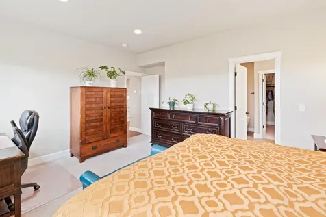 2869 NW 23rd Street Redmond OR 97756