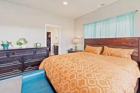 2869 NW 23rd Street Redmond OR 97756