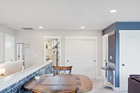 2869 NW 23rd Street Redmond OR 97756