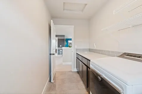 2869 NW 23rd Street Redmond OR 97756