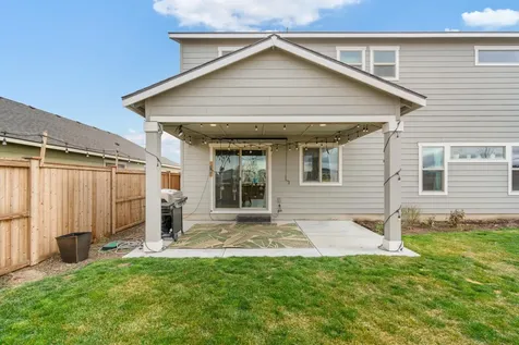 2869 NW 23rd Street Redmond OR 97756