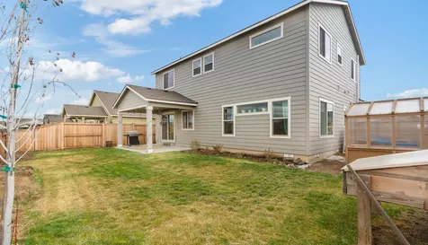 2869 NW 23rd Street Redmond OR 97756