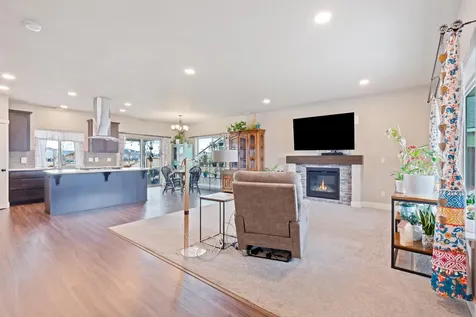 2869 NW 23rd Street Redmond OR 97756