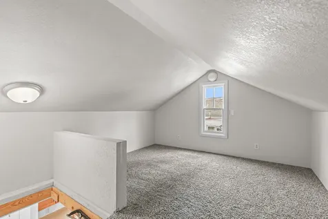 827 Palm Street Medford OR 97501