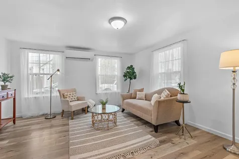 827 Palm Street Medford OR 97501