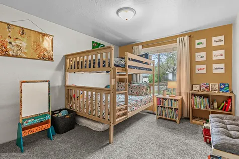 2671 Snowcrest Drive Medford OR 97504