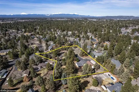 61336 Mount Vista Drive Bend OR 97702