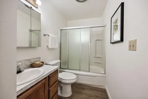 382 Cherry Lane Ashland OR 97520