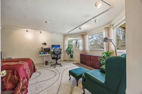 510 Guthrie Street Ashland OR 97520