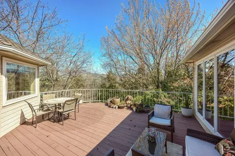 510 Guthrie Street Ashland OR 97520