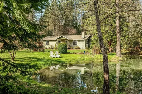 4160 New Hope Road Grants Pass OR 97527