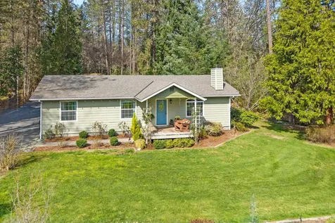 4160 New Hope Road Grants Pass OR 97527