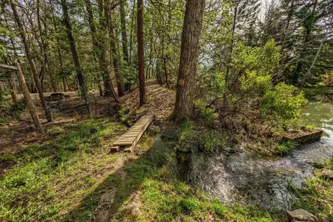 4160 New Hope Road Grants Pass OR 97527