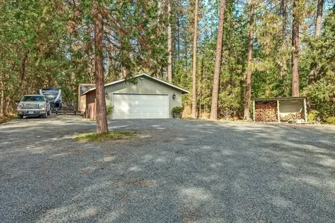 4160 New Hope Road Grants Pass OR 97527
