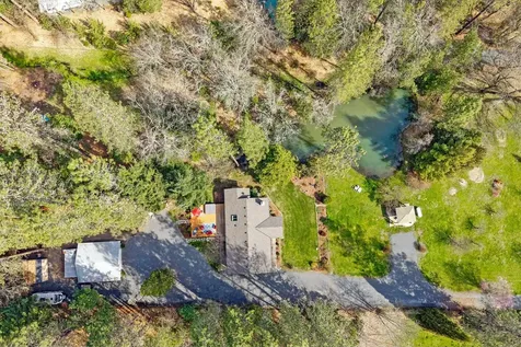4160 New Hope Road Grants Pass OR 97527