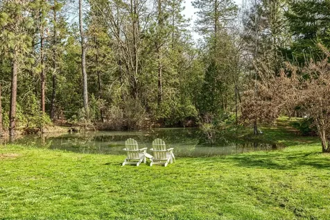 4160 New Hope Road Grants Pass OR 97527