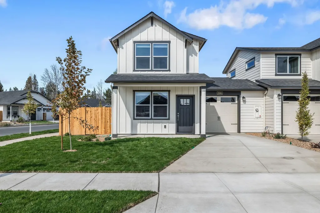 3475 NW 8th Street Redmond OR 97756