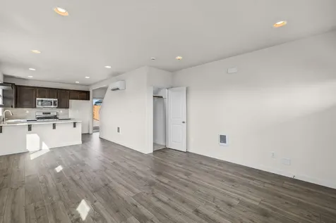 3475 NW 8th Street Redmond OR 97756