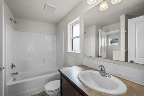 3475 NW 8th Street Redmond OR 97756