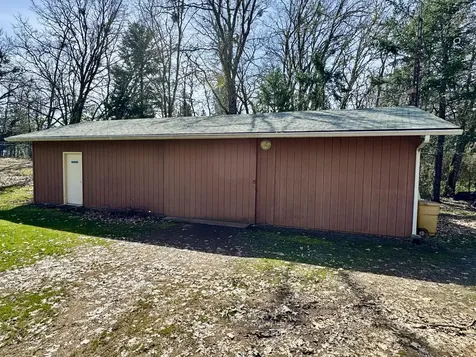 350 Mona Way Cave Junction OR 97523