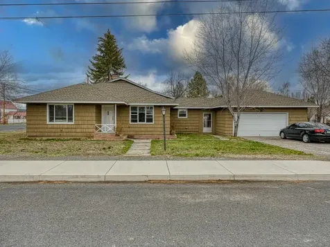 425 W 1st Street Merrill OR 97633