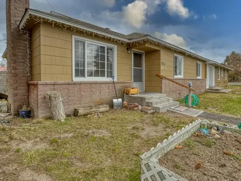 425 W 1st Street Merrill OR 97633