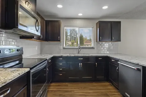 1725 Cloverlawn Drive Grants Pass OR 97527