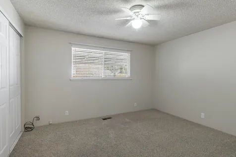 1725 Cloverlawn Drive Grants Pass OR 97527